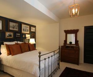 Monochromatic bedroom