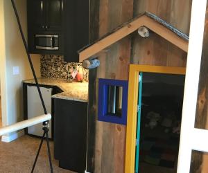 Kids playhouse