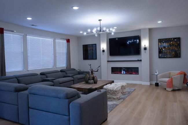 https://www.cidbasements.com/sites/default/files/styles/max_650x650/public/portfolio-picts/basement-remodel-media-room-custom-gas-fireplace-2021-nid534.jpg?itok=qJ9X76Sg